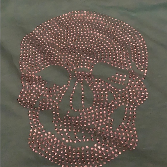 Top - Picture 2 of 3